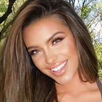 Sitter Profile Image: London T.