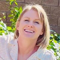 Sitter Profile Image: Sarah R.