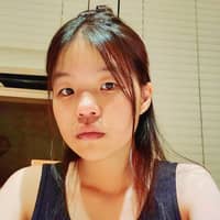 Sitter Profile Image: Mina Y.