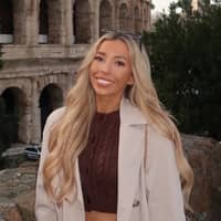 Sitter Profile Image: Nia L.