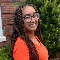 Sitter Profile Image: Samantha W.