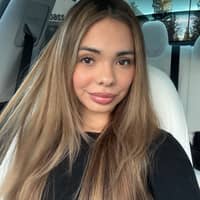 Sitter Profile Image: Neylanie L.