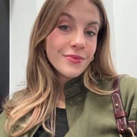 Sitter Profile Image: Abigail M.