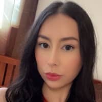 Sitter Profile Image: Beatriz H.