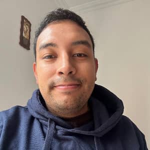 Sitter Profile Image: Juan Sebastián M.