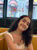 Sitter Profile Image: Niki H.