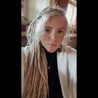 Sitter Profile Image: Anika K.