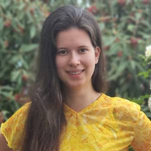 Sitter Profile Image: Julia B.