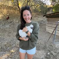 Sitter Profile Image: Rachel W.