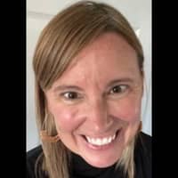 Sitter Profile Image: Laura Z.