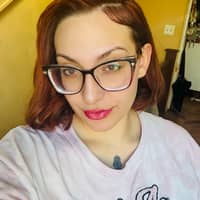 Sitter Profile Image: Victoria R.