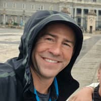 Sitter Profile Image: william y.