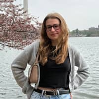 Sitter Profile Image: Aleksandra P.