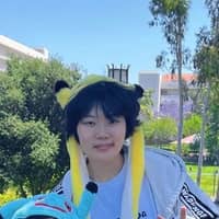 Sitter Profile Image: Youyang F.