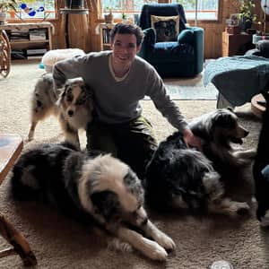 Sitter Profile Image: Lukas S.