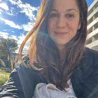 Sitter Profile Image: Victoria S.