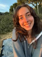 Sitter Profile Image: Maya T.