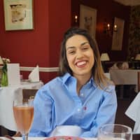 Sitter Profile Image: Annaliese D.