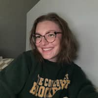 Sitter Profile Image: Brooke S.