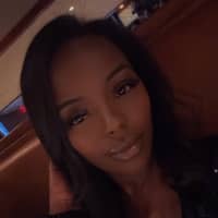 Sitter Profile Image: Quneise R.