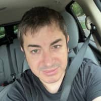 Sitter Profile Image: Dario D.