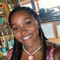 Sitter Profile Image: Yasmin E.