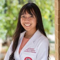 Sitter Profile Image: Lena H.