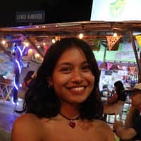 Sitter Profile Image: Valeria M.