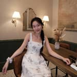 Sitter Profile Image: Xiangyi T.