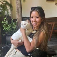 Sitter Profile Image: Julie B.