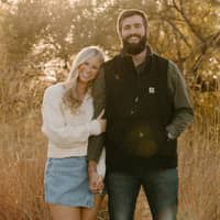 Sitter Profile Image: Ashley V.