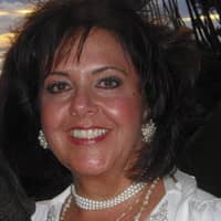 Sitter Profile Image: Pam H.