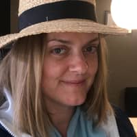 Sitter Profile Image: Lindsay L.