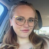 Sitter Profile Image: lynsie b.