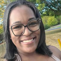 Sitter Profile Image: Michellena B.