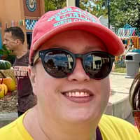 Sitter Profile Image: Dina H.