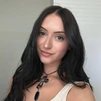 Sitter Profile Image: Nicole L.