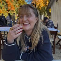 Sitter Profile Image: Emma B.