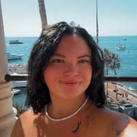 Sitter Profile Image: Trinity J.