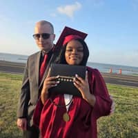 Sitter Profile Image: Mariah J.