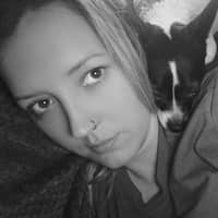 Sitter Profile Image: Amanda F.