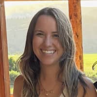 Sitter Profile Image: Grace H.