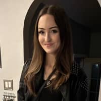 Sitter Profile Image: Claudia W.