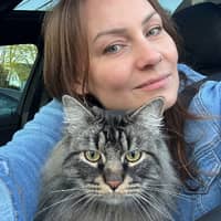 Sitter Profile Image: Sanela F.