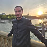 Photo de profil du pet sitter : Eliel p.