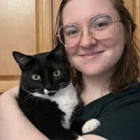 Sitter Profile Image: Quinn S.