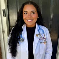 Sitter Profile Image: Haylie A.