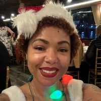 Sitter Profile Image: Zena V.