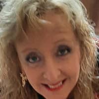 Sitter Profile Image: Debra D.