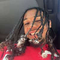 Sitter Profile Image: Deszmen K.